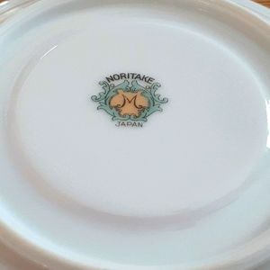Noritake Japan, emblem M